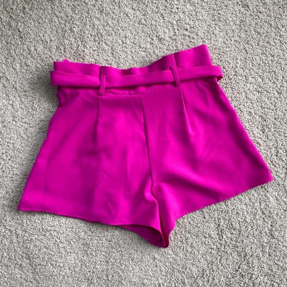 TCEC Fuchsia Pink Paper Bag Shorts Small High Waist Pockets Front Tie Flowy Bow - Picture 5 of 11